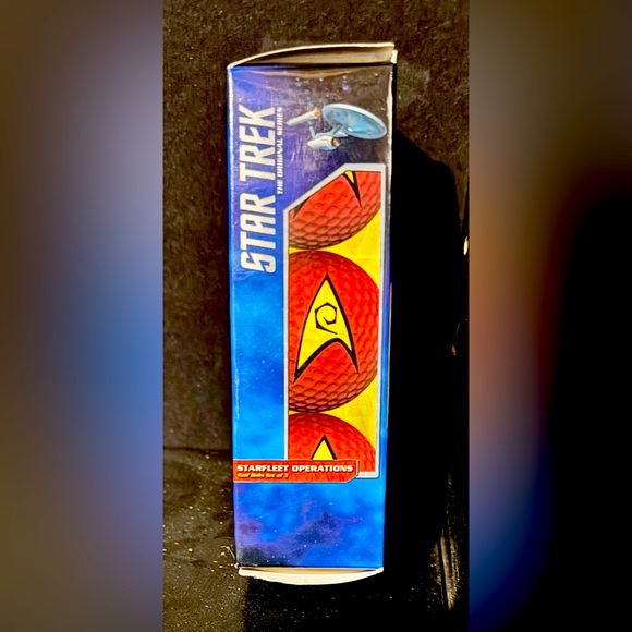 NIB collectible Star Trek golf balls, Engineering (red) - Picture 5 of 6